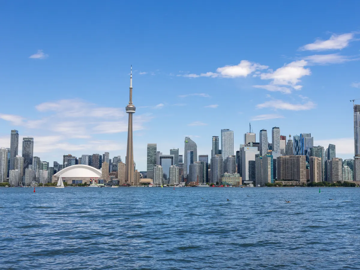 Toronto: the CN Tower and the downtown skyline seen from the Toronto Islands